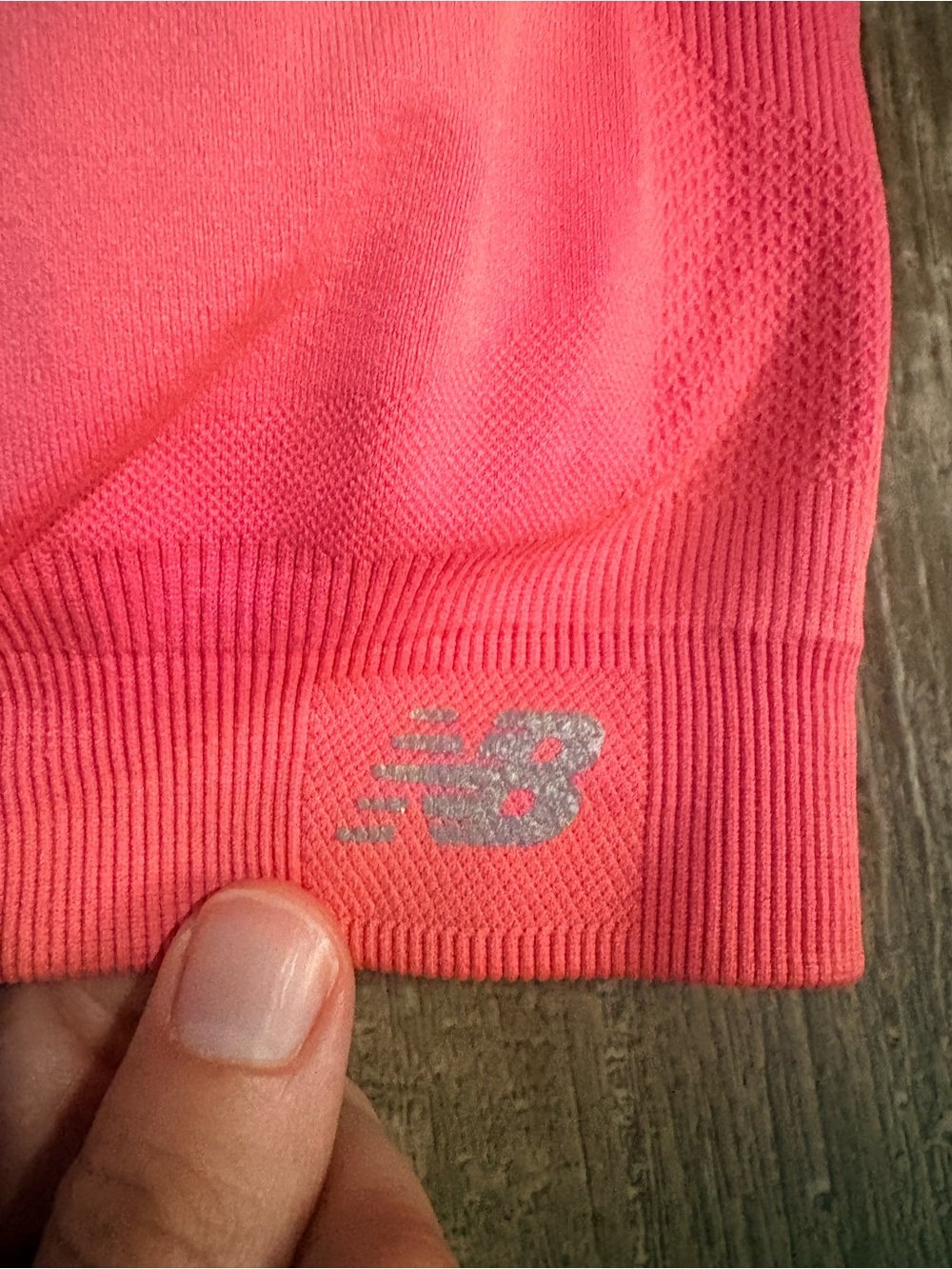 New Balance Hot Pink Seamless T-Back Sports Bra - Picture 3 of 3